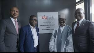 tmreviews-slider-img