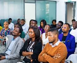 tmreviews-slider-img